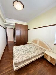 Simsville (D14), Condominium #558785991